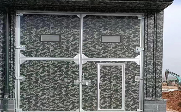 墨玉工业平开门