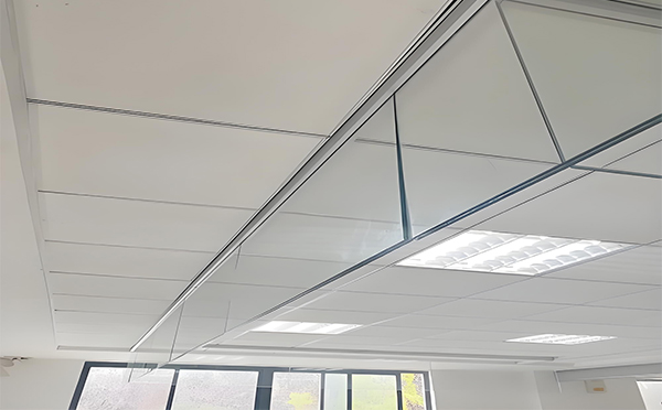 墨玉玻璃挡烟垂壁