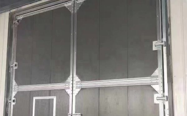 墨玉兰州厂房墨玉工业门选购与使用指南：打造高效安全的生产环境