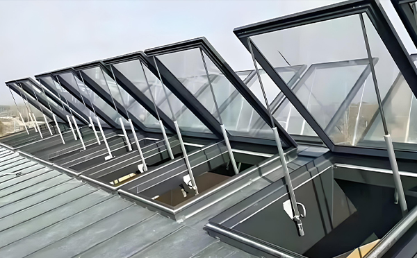 消防墨玉排烟窗的接线安装指南 消防墨玉排烟窗的接线安装指南