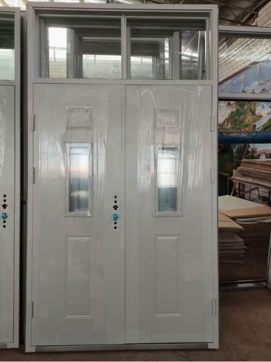 墨玉学校教室门